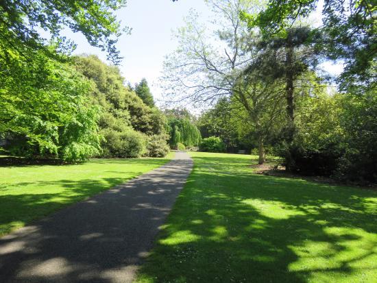 University of Dundee Botanic Gardens